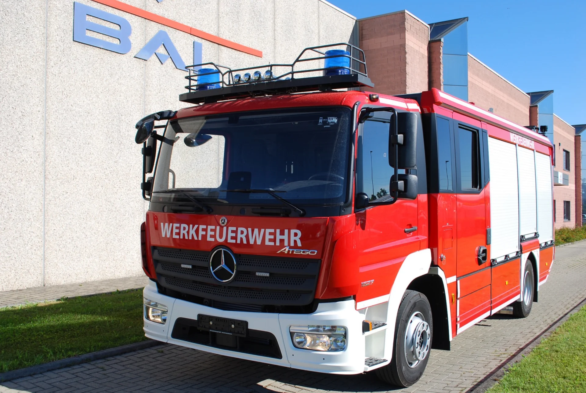 TroTLF Spezialfahrzeug der Werkfeuerwehr Kolbenschmidt